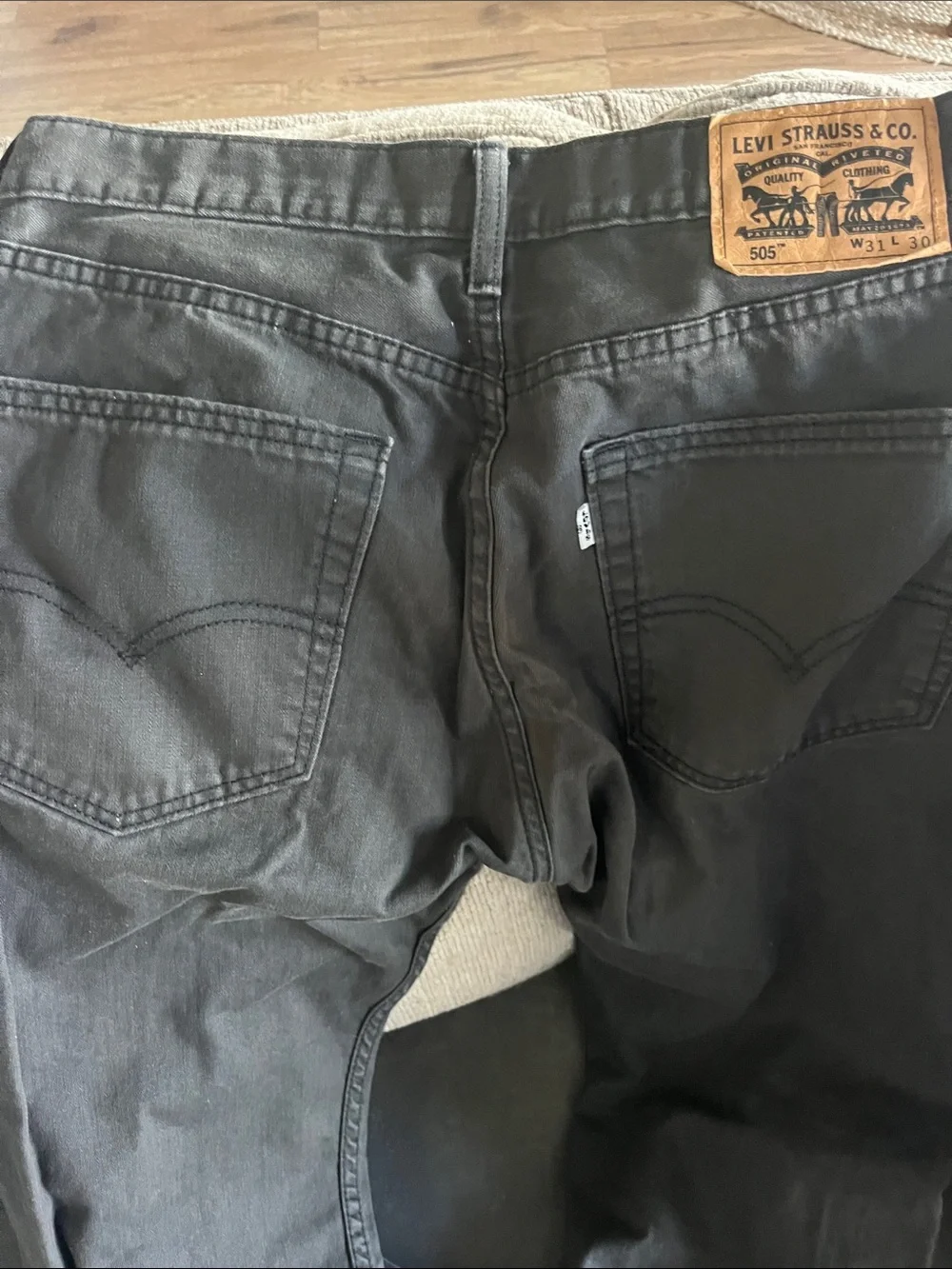 Levi's Men's Gray Slim Straight Jeans
